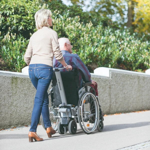 Schiebehilfe für Begleitperson